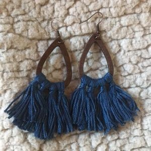 Boho earrings NWOT